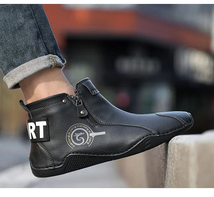 Autumn and Winter New Men's Short Boots British Classic Retro Flat Bottom Cotton Shoes Outdoor Business Sports Casual Shoes