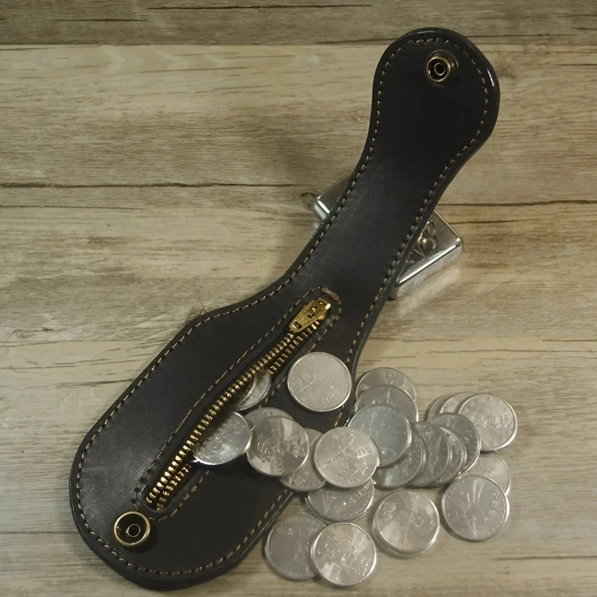 KISMIS New Vintage Leather Coin Purse Men Outdoor Utility Self-Defense Multi-Tool Wallet Men Women Wallet