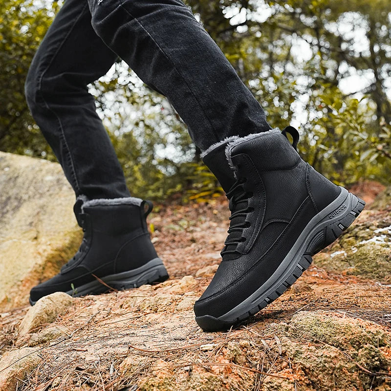 New Men's Hiking Boots Thickened Non-Slip Warm Flat High Top Boots Casual Winter Outdoor Leather Snow Boots Oversized Work Boots