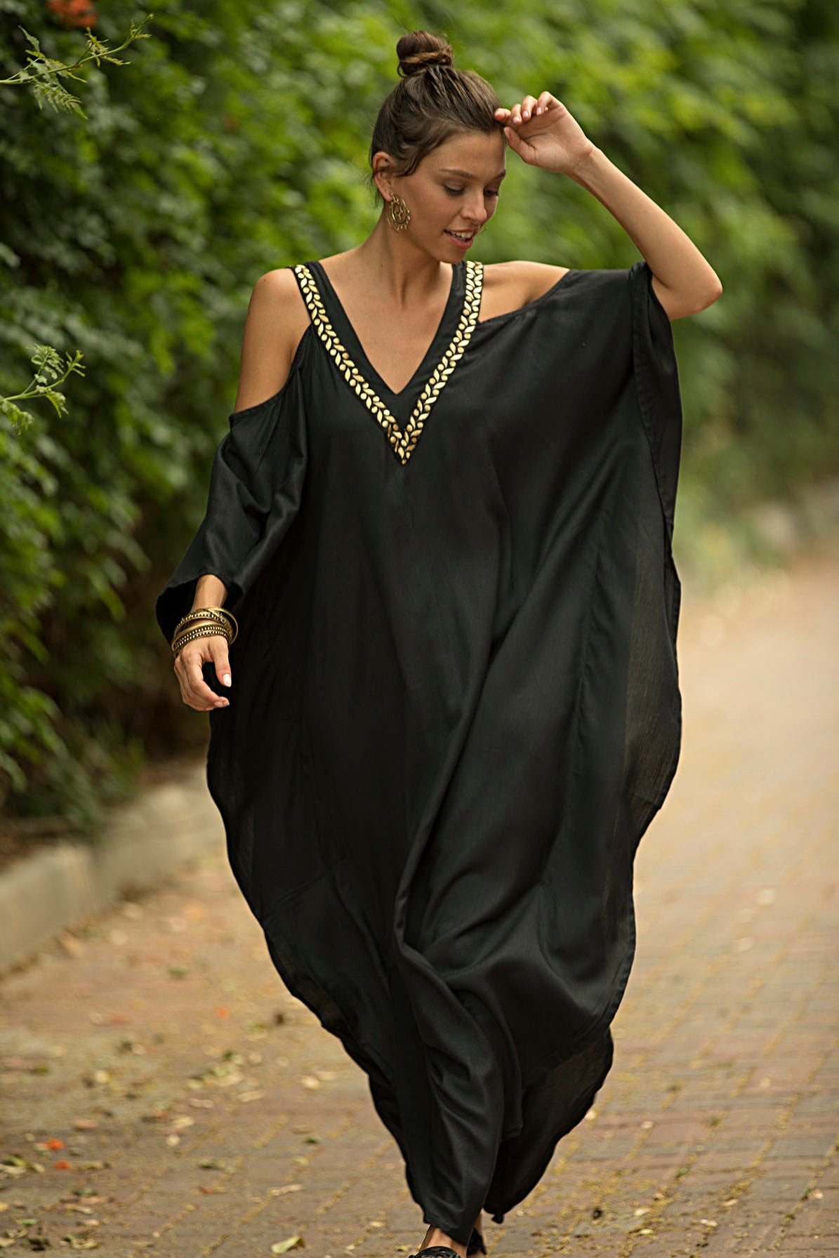 European and American New V Neck Gold Edge Off-Shoulder Beach Skirt Loose Large Size Vacation Long Skirt Bikini Cover-Up Sun Protection Clothing
