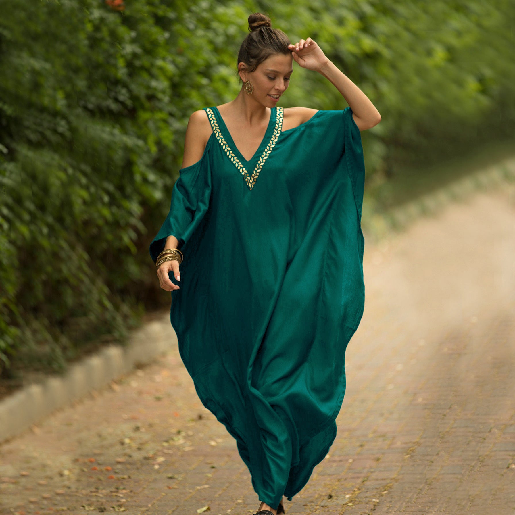 European and American New V Neck Gold Edge Off-Shoulder Beach Skirt Loose Large Size Vacation Long Skirt Bikini Cover-Up Sun Protection Clothing