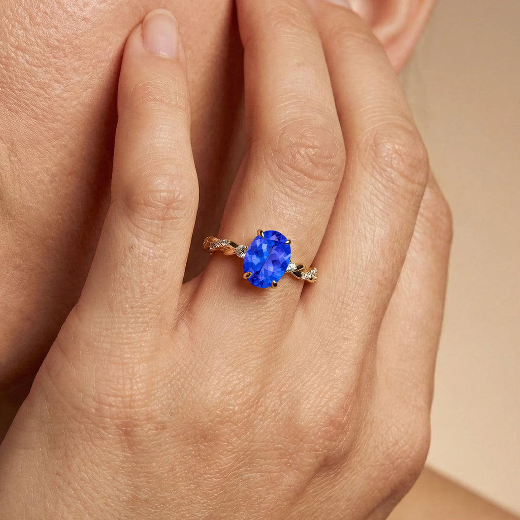 Unisex Luxurious Birthstone Rings 18k Solid Gold Studded Natural Tanzanite Gemstone Real Solitaire Diamonds Wedding Ring ODM