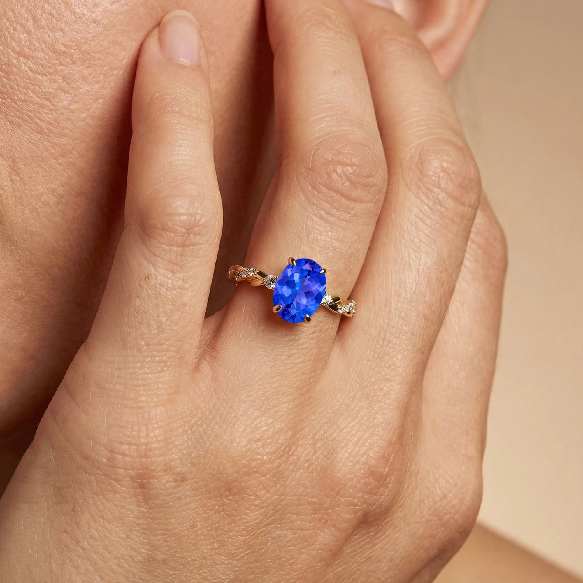 Unisex Luxurious Birthstone Rings 18k Solid Gold Studded Natural Tanzanite Gemstone Real Solitaire Diamonds Wedding Ring ODM