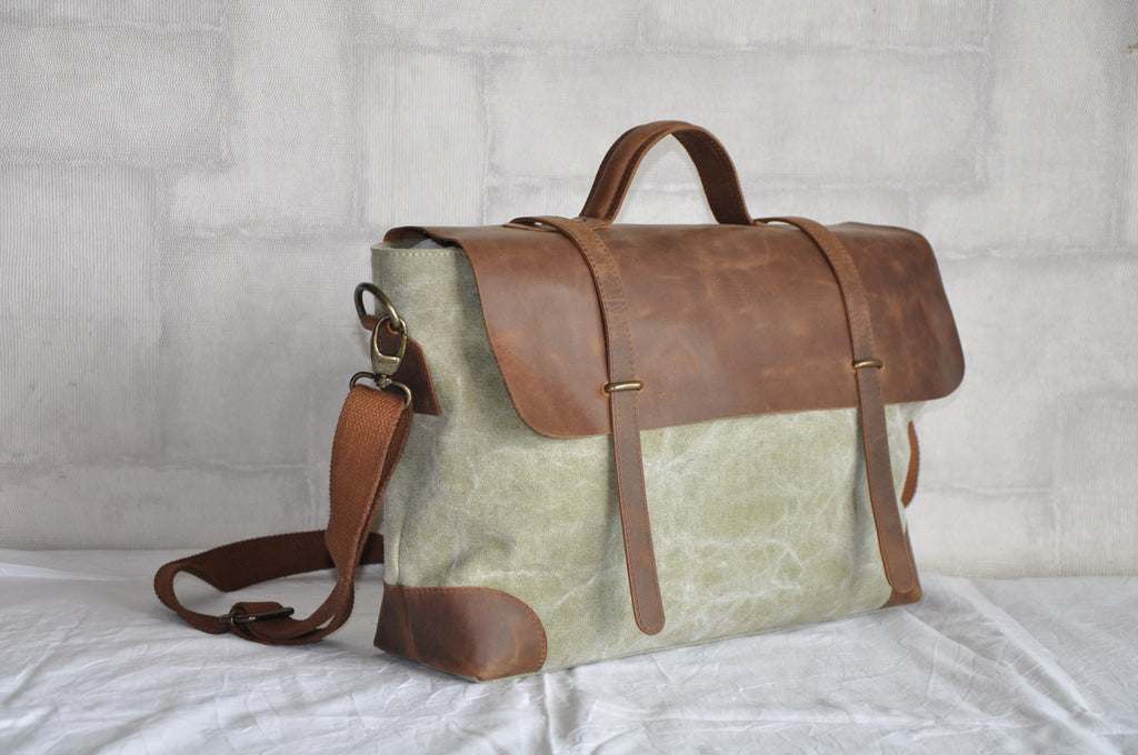 Pugmark England Style Vintage Fashion Laptop Messenger Bag Vegan Waxed Canvas Striped Small Daily Used Lightweight Anti-Theft