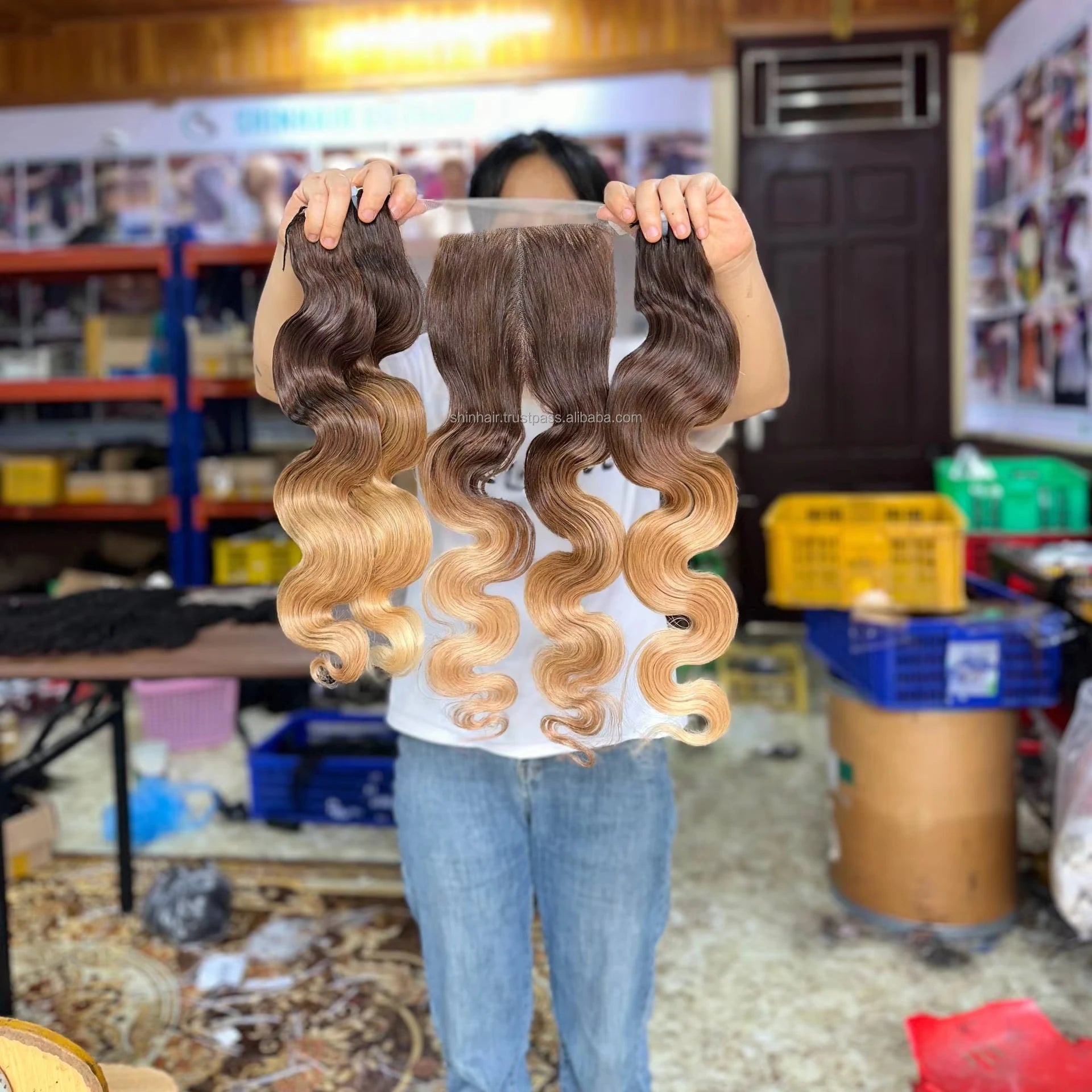 Vietnamese Virgin Human Hair Bundle Vendor Extensions Unprocessed Body Wave Weave with Closure Honey Blonde Highlights Bundles