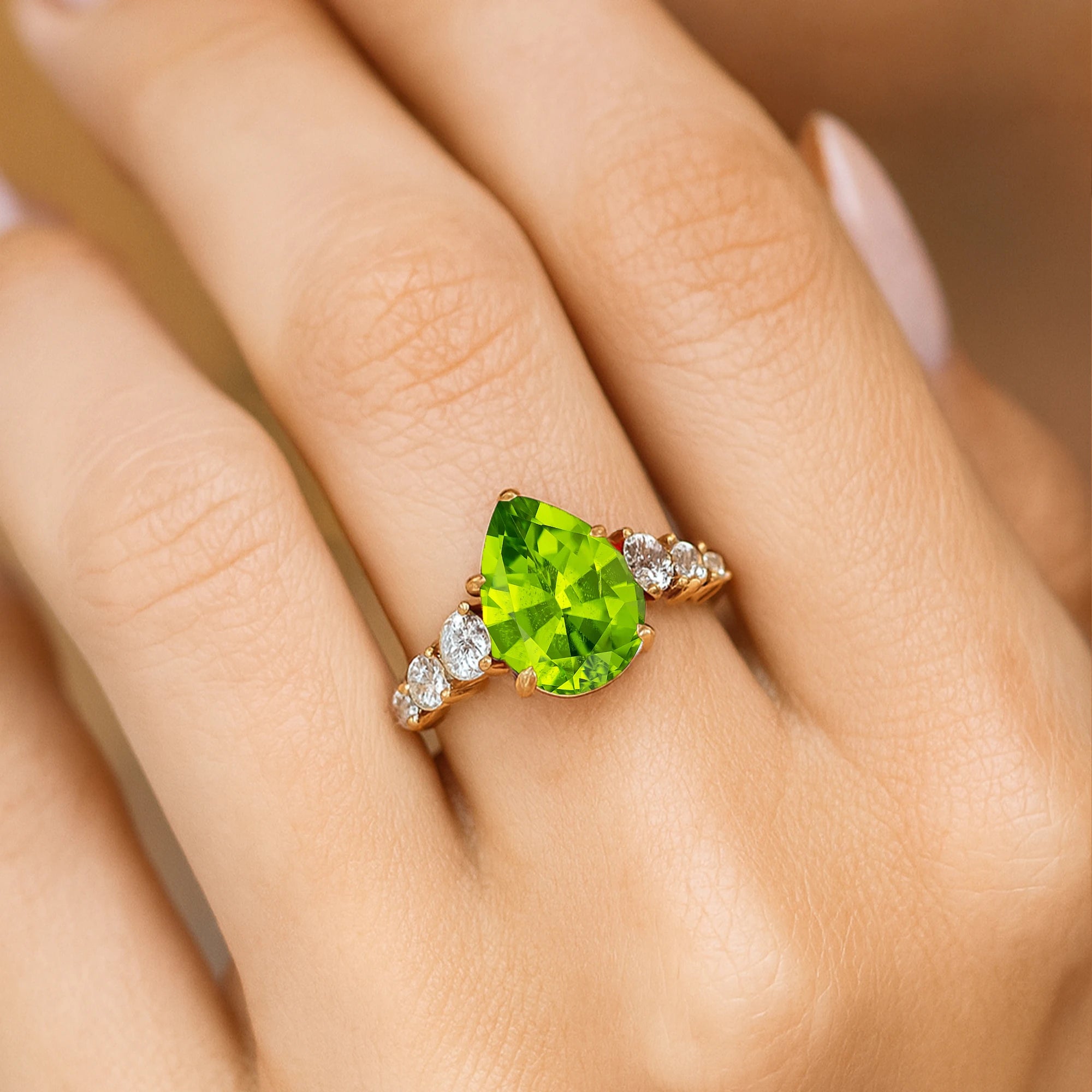 Luxurious Women's Jewelry Gift 18k Pure Gold Rhodium Plated 1.4ct Natural Peridot Gemstone Genuine IGI Certified 6-Diamond Rings