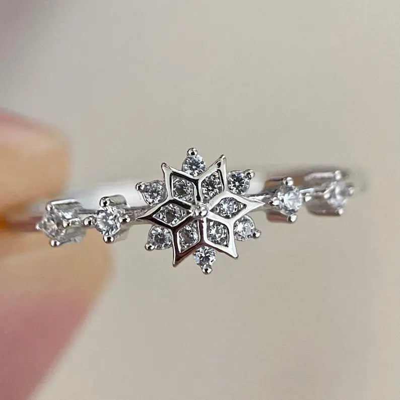 925 Sterling Silver Snowflake Ring Gold Plated Minimalist White Moissanite Engagement Wedding Ring Women Anniversary Gift