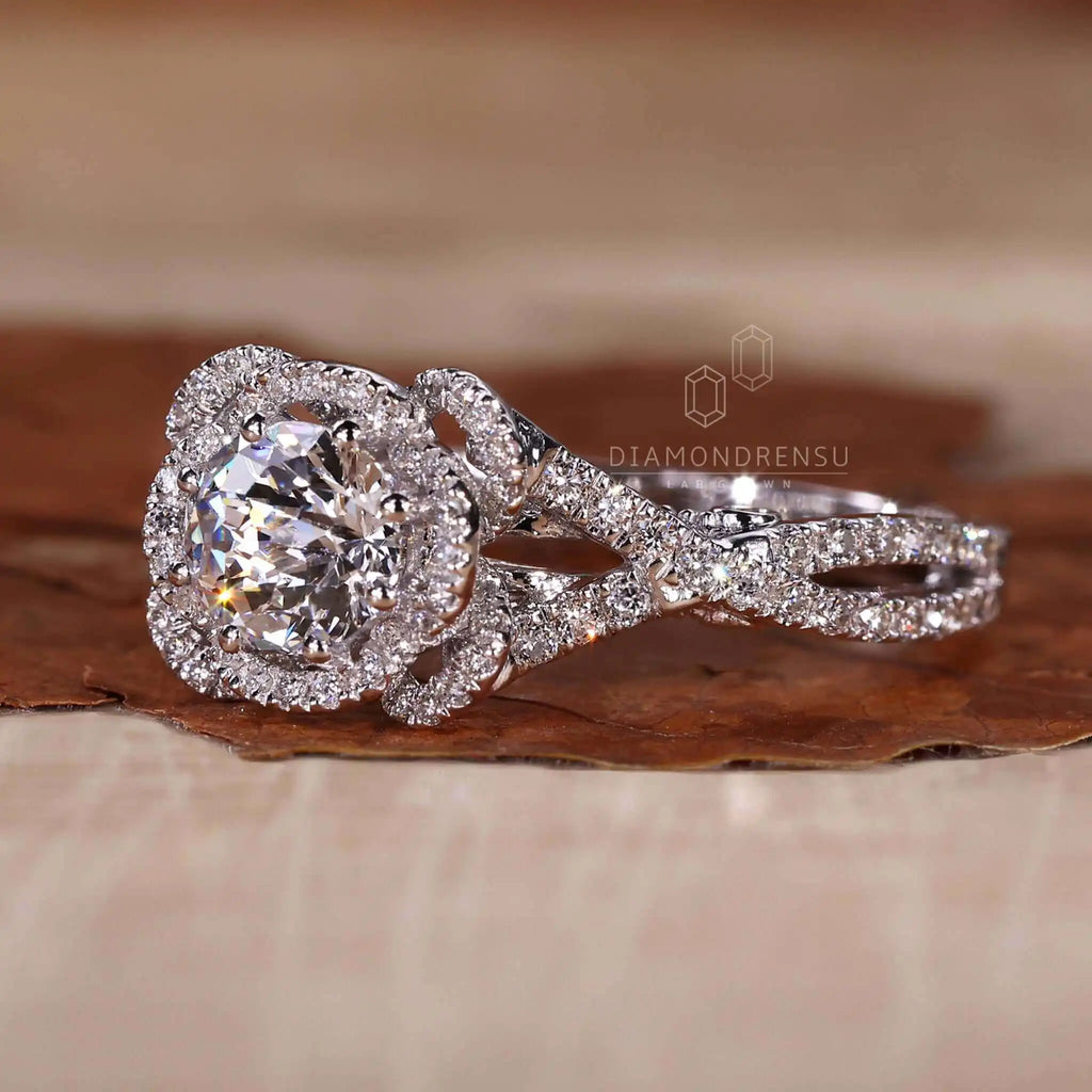 Best Selling Real Gold Rings for Women New Design 14kt White Gold Flower Style Jubilee Cut Lab Grown Diamond Engagement Ring