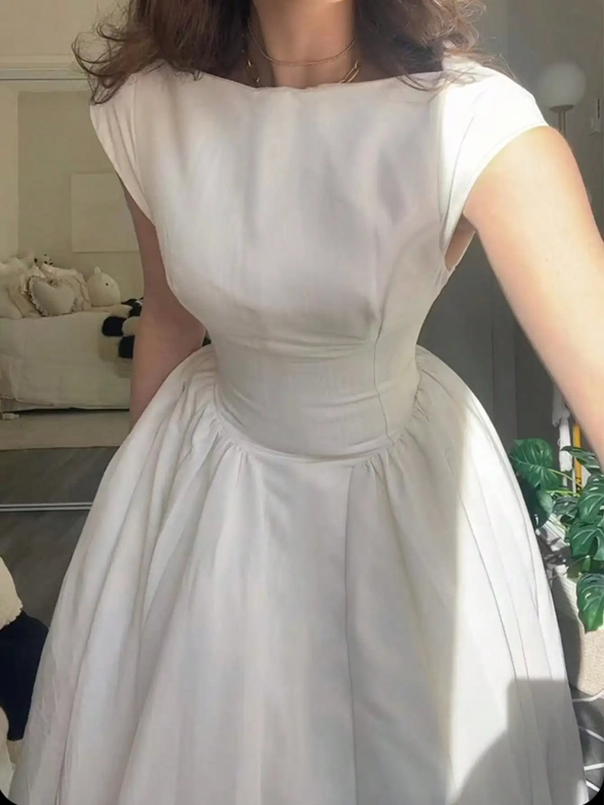Women’s casual and stylish spring/summer new collection: white, elegant, refined, retro, romantic, long, puffy dress.
