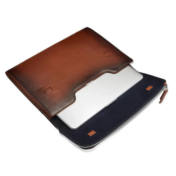 Stylish Durable Genuine Leather Laptop Sleeve Custom Design Classic Snap Closure Laptop Protection Covers