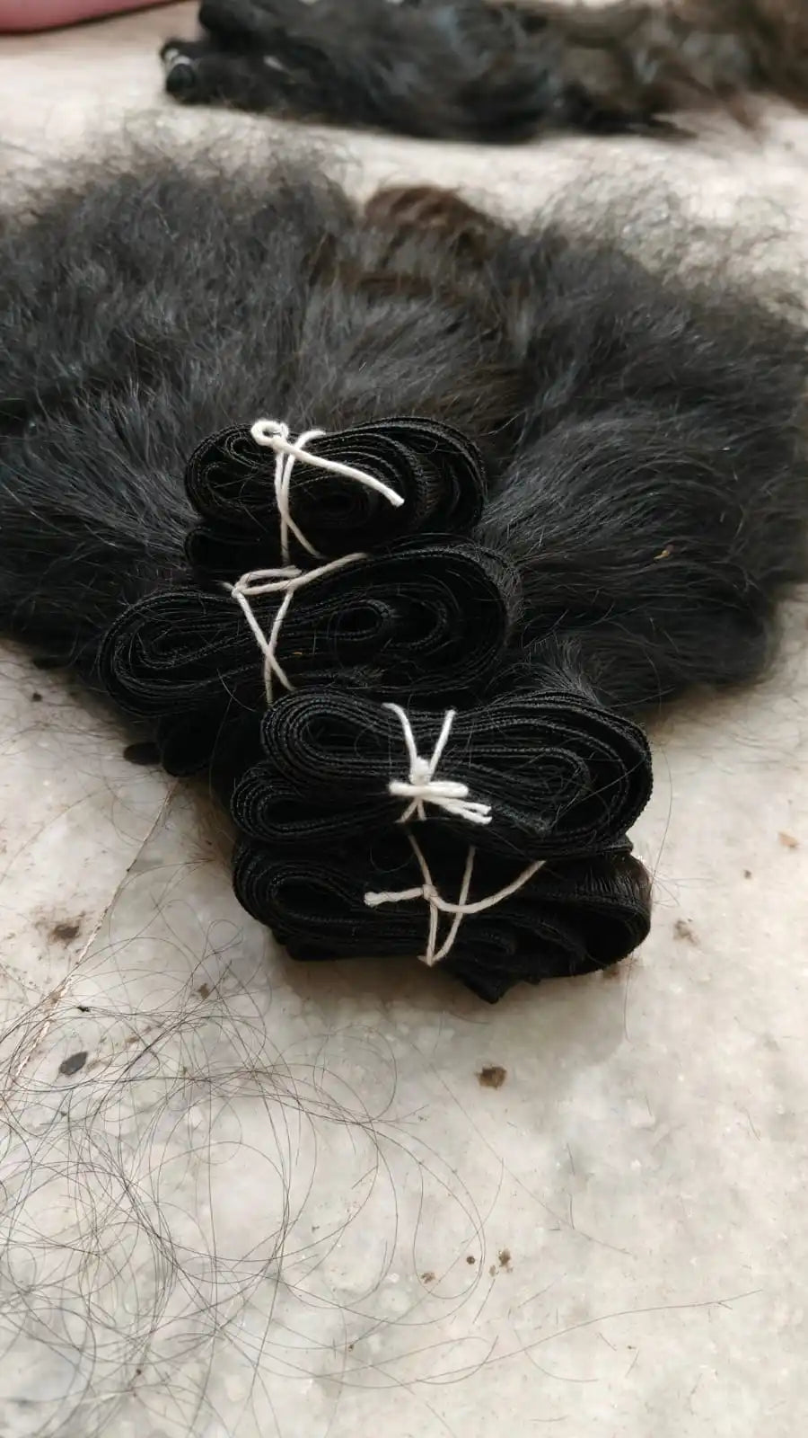 Soft Unprocessed Human Hair Natural Wave Raw full head Hair Vendor 12A Silky Straight & Wavy Virgin Original Human Hair Bundles