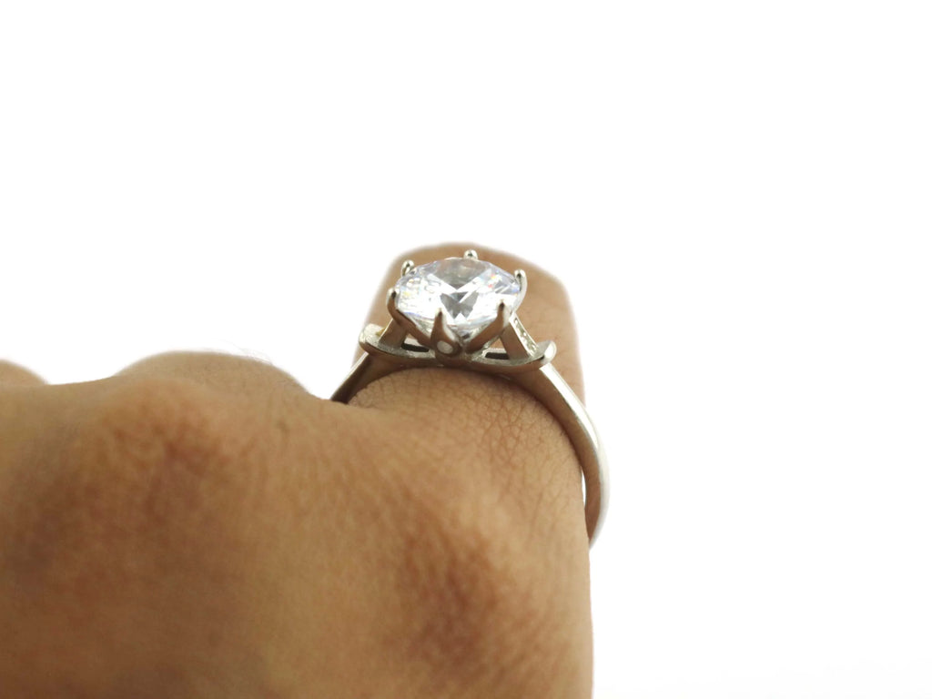 925 Sterling Silver Solitaire Prong Cubic Zirconia Engagement Ring For Women