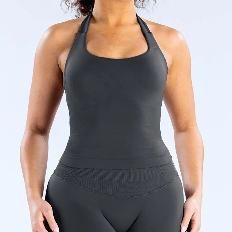 3DF- Women Halter Neck Yoga Set Seamless Sports Bra High Waist Shorts Gym Workout Fitness Activewear Outfit Set