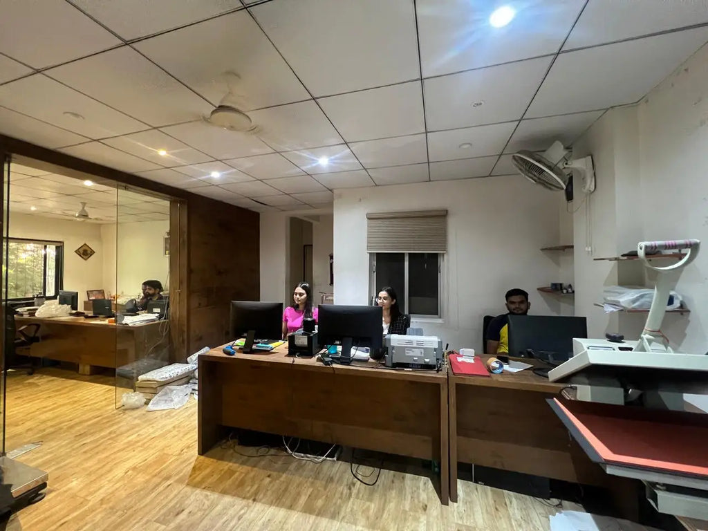 Women's Vintage Durable Lightweight Genuine Leather Tote Hobo Crossbody Shoulder Bag Two Straps Zipper Closure for Business Use