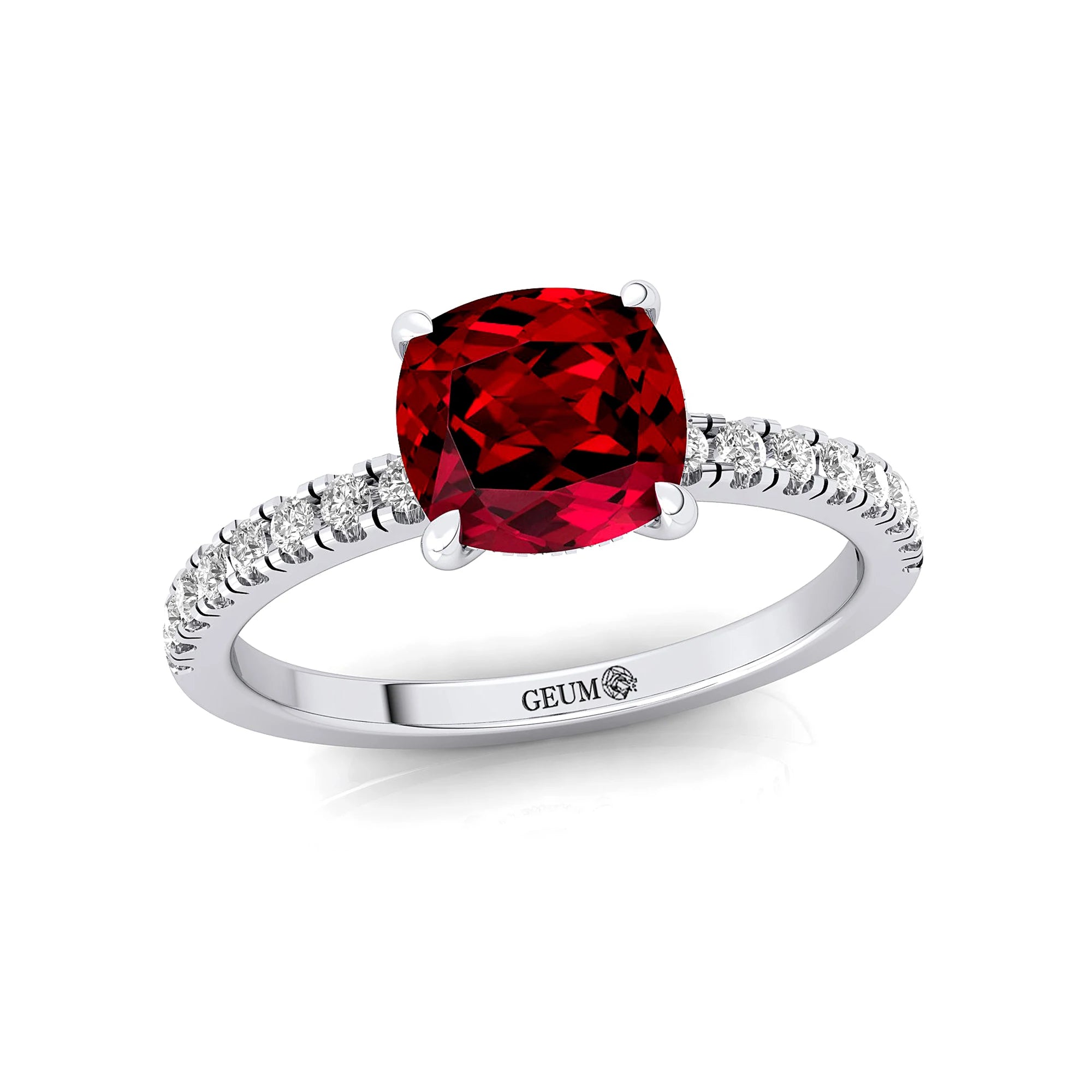 18k Solid Gold Real Diamond & Natural Red Garnet Handmade Engagement Rings Luxurious Birthstone Jewelry at Wholesale Prices OEM