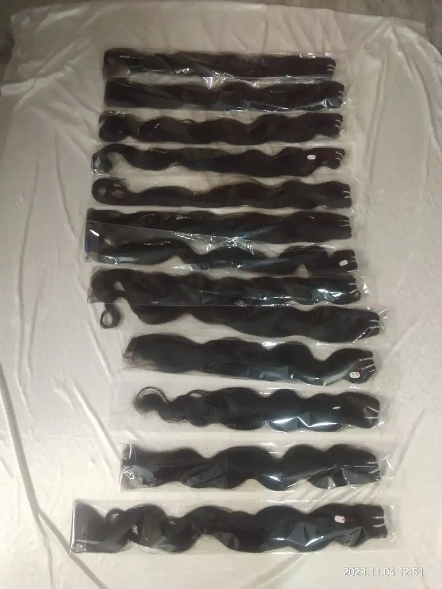 Wholesale 100% Virgin Cuticle Aligned Double Weft Natural Straight Raw Indian Human Hair Bundles Light Color Hair Extensions