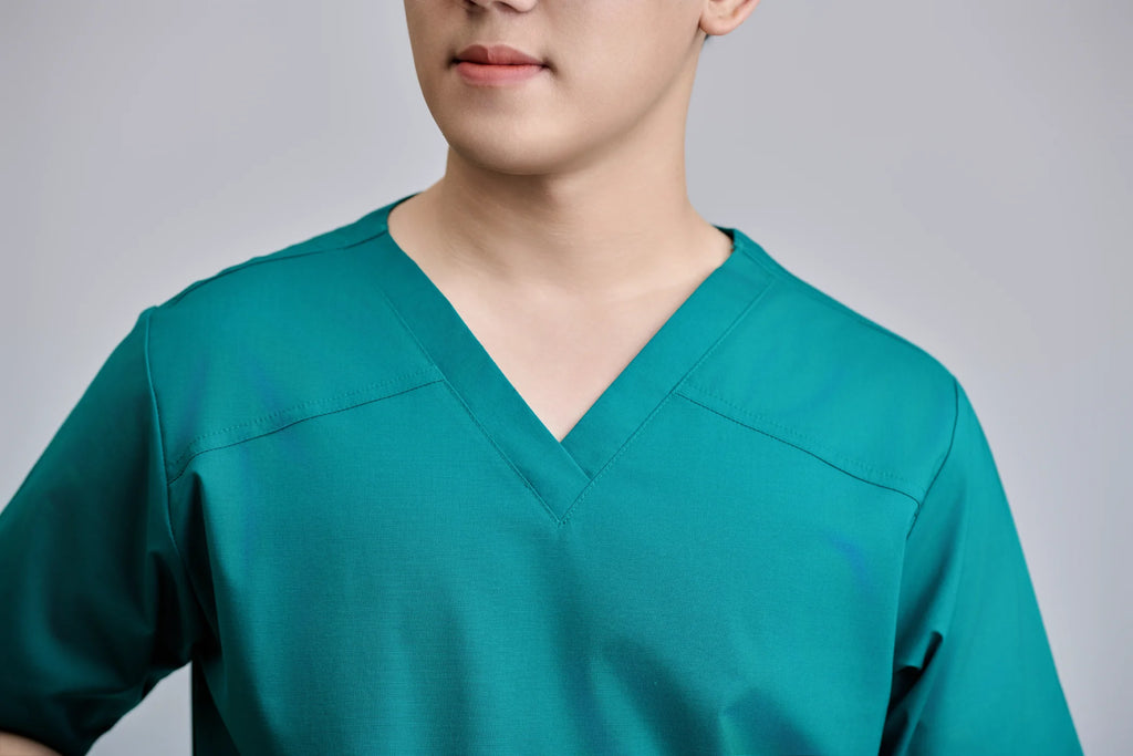 FMF Unisex Medical Scrub Set | 52% Cotton 45% Polyester 3% Spandex WFX-CVC Fabric | Needle Detection | Vietnamese Made |