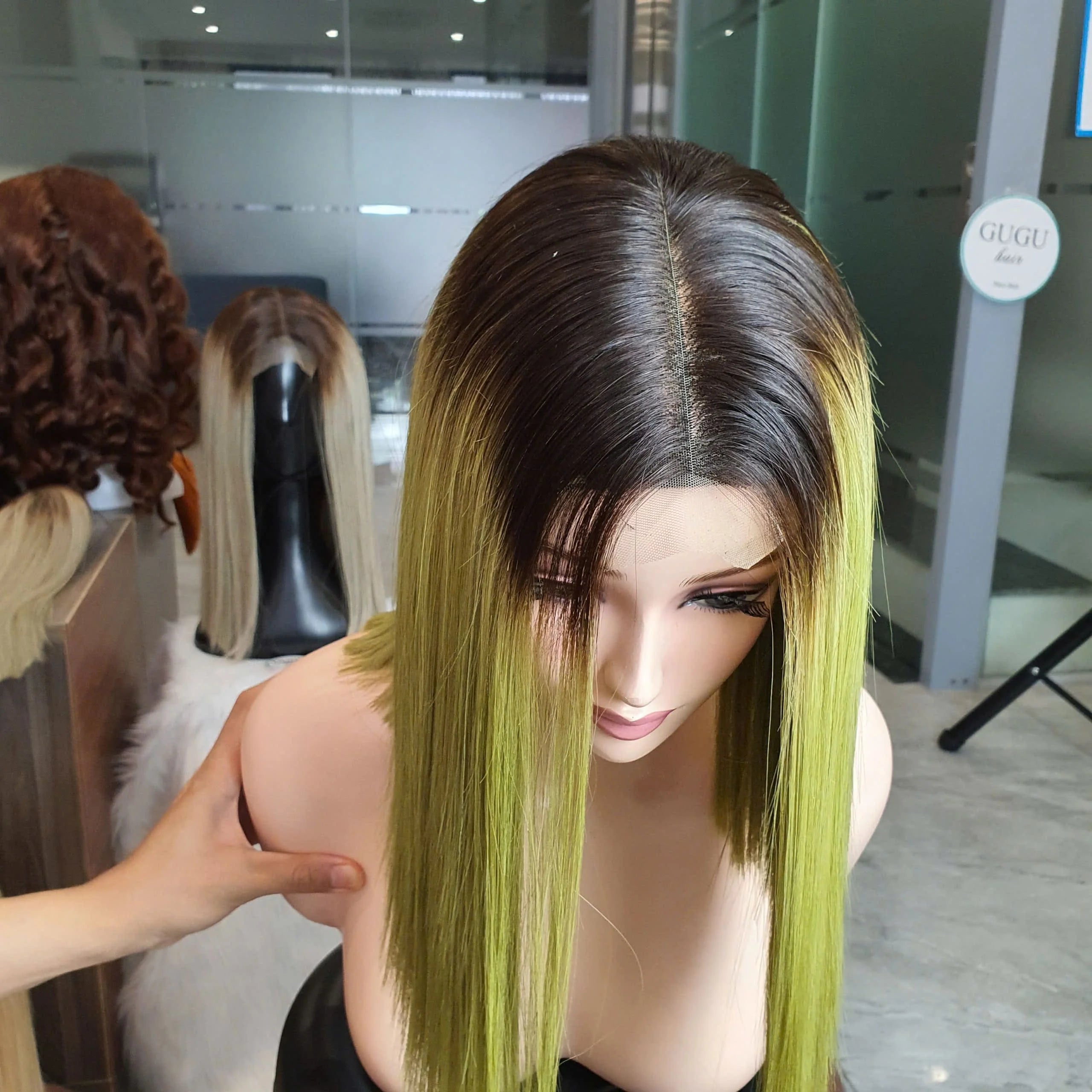 Wholesale 100% Vietnamese Dark Root Straight Short Bob Raw Virgin Human 2*6 Lace Vendors Kim Bob Closure Wigs for Black Women