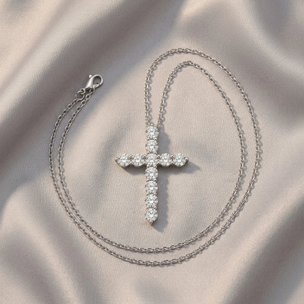 Niche Designer Statement Cross-border Jewelry, 18K Gold Cross Pendant O-shape Clavicle Chain With Cultivated Diamond