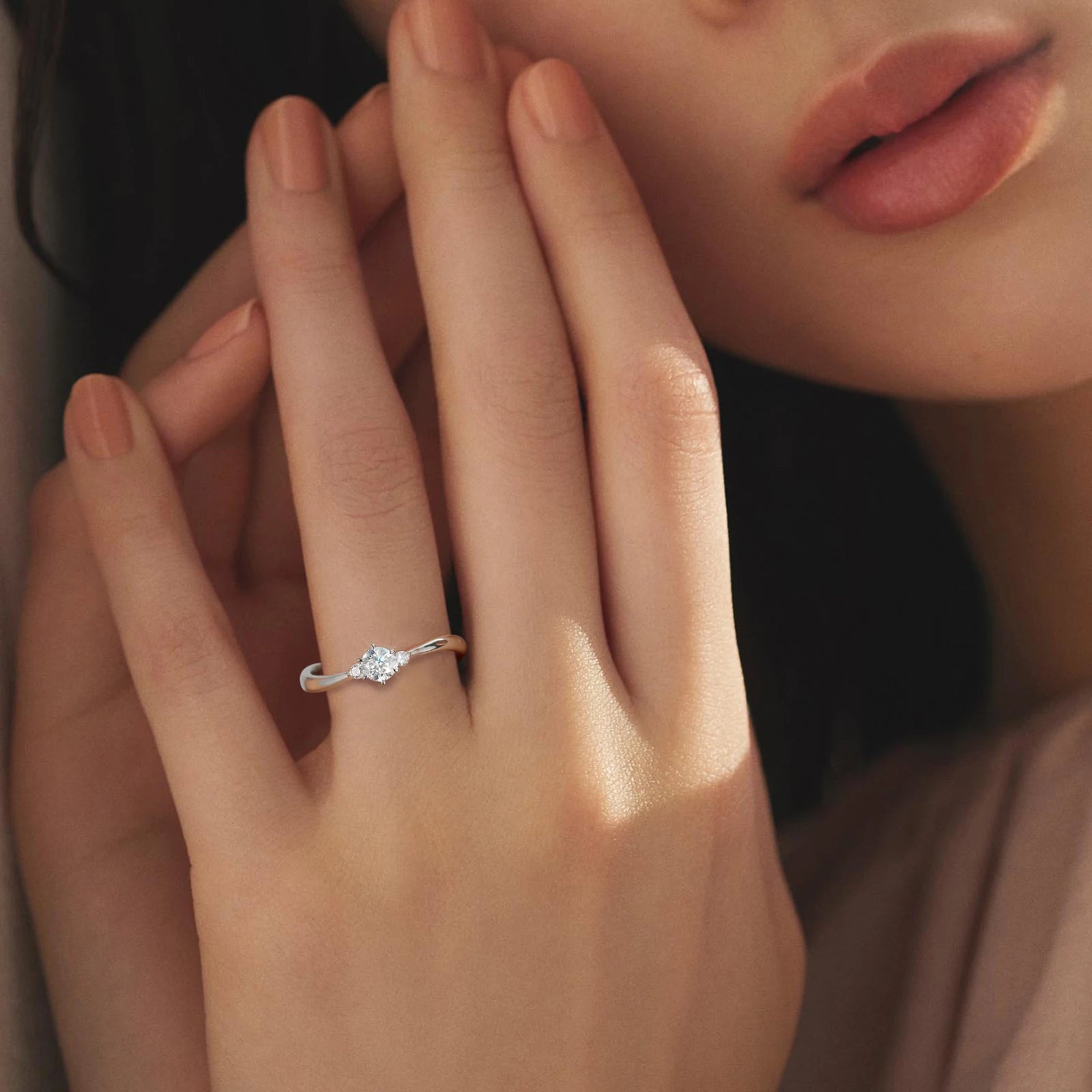 Luxury Iced Out Side Stone Wedding Rings S925 Sterling Silver Lab Grown Diamond Engagement Three Stone Moissanite Ring for Women