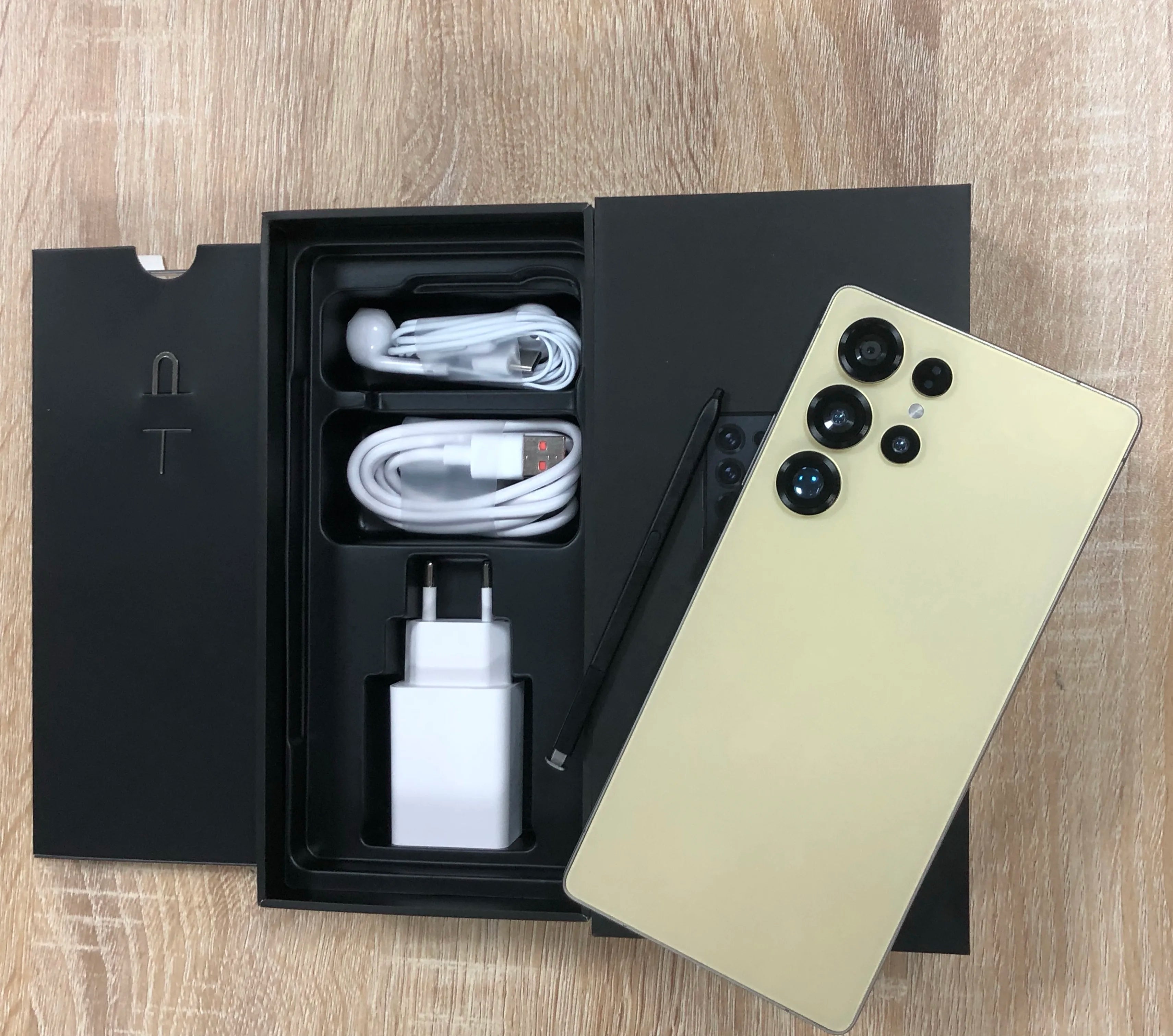 22GB+2TB Large Memory S25 ULTRA Unlocked Android Smartphone Hot Selling 7.3 Inch Dual Sim 5G S25 Ultra Mobile Phones