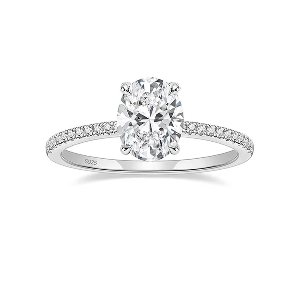Elegant Luxurious 2-Carat Moissanite Oval Ring in S925 Silver Elegant and Luxurious Product Category Moissanite Rings
