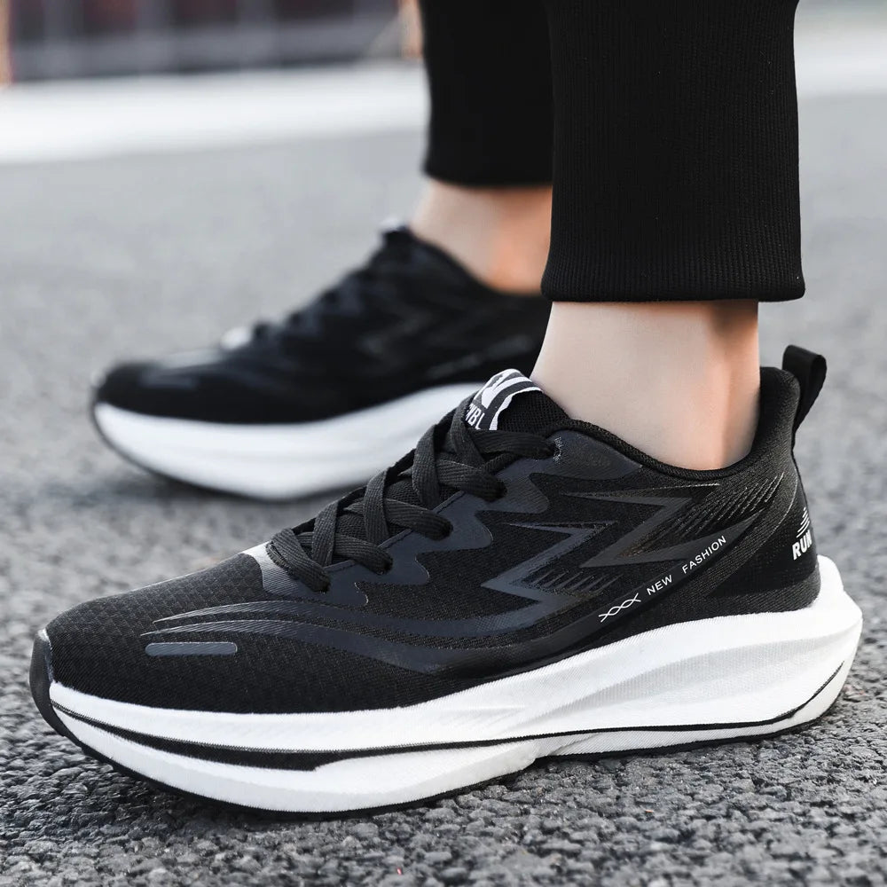Hot-Selling Unisex Casual Sports Shoes Lightweight Soft Sole Mesh Breathable Real Explosion Carbon Plate Summer Spring Running