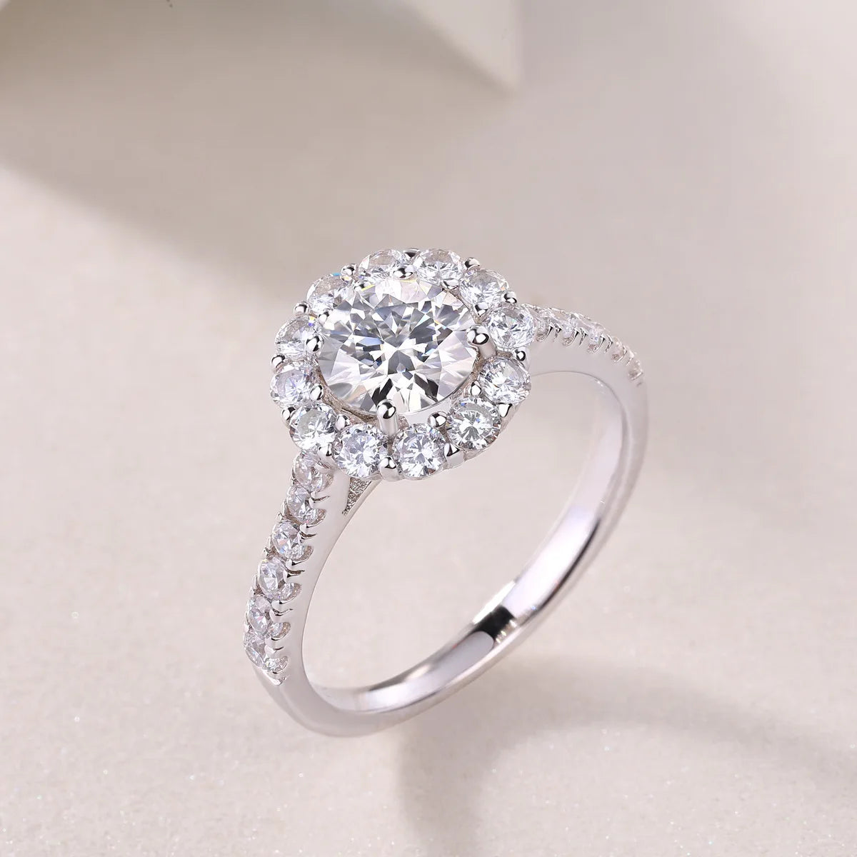 Fine Round Cut 1CT VVS1 GRA Moissanite Rings 925 Sterling Silver Rhodium Plated Women's Non Tarnish Jewelry with Certificate