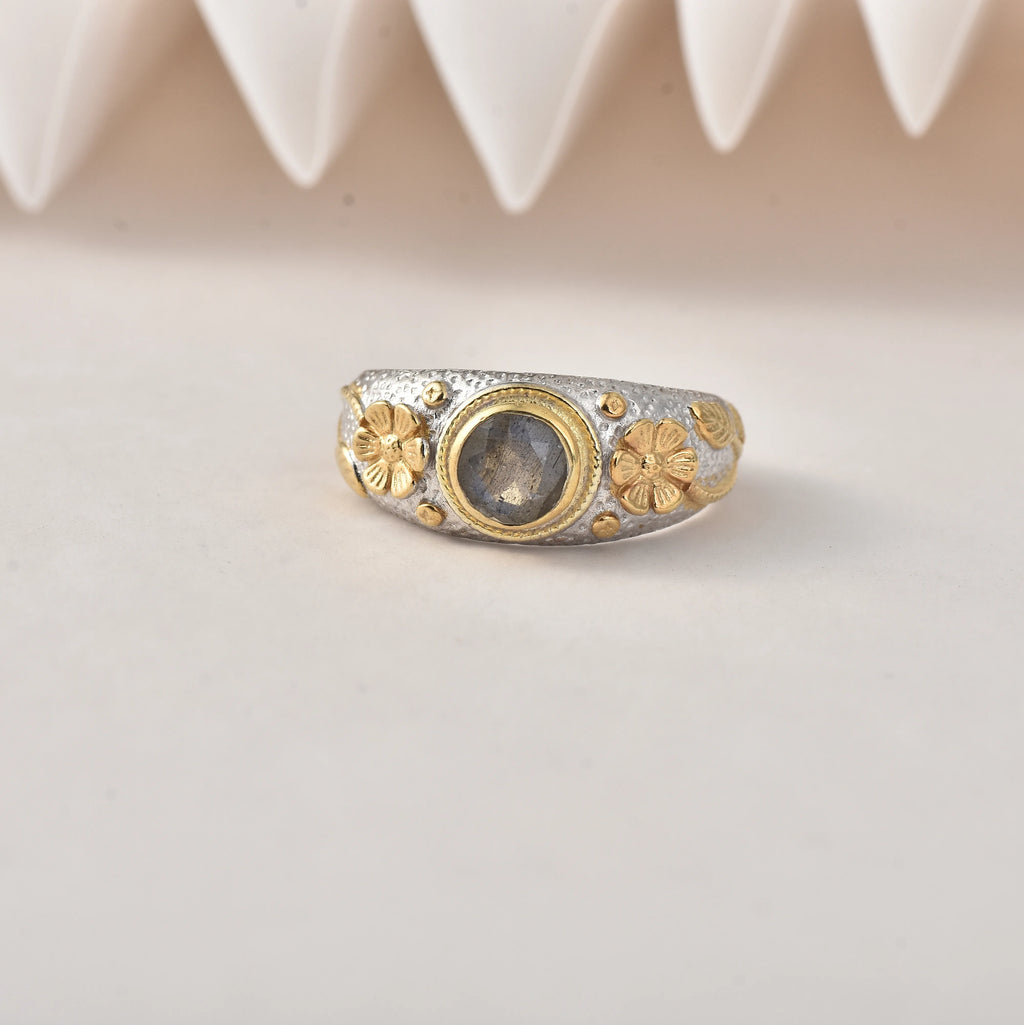 Rainbow Moonstone Ring 925 Sterling Silver Gold Plated Vintage Floral Handmade Designer Gemstone Jewelry Women Moku Jewellery