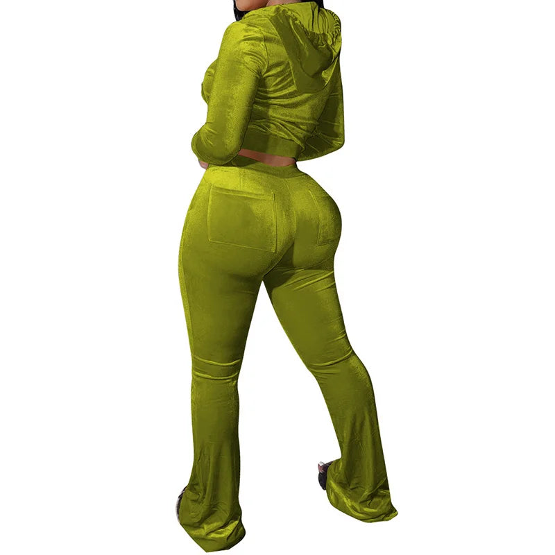 Ladies 2pcs Flare Pants Outfit Gym Wear Sweatpants and Hoodie Velour Joggers Sweatsuits Velvet Two Piece Set Tracksuit for Women