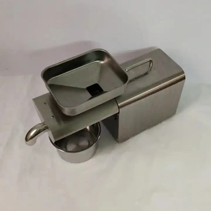 Hot Selling Apricot Kernel 1 Gallon Cold Coconut Auto 6yl95 Press Machine Oil Mill for Sale