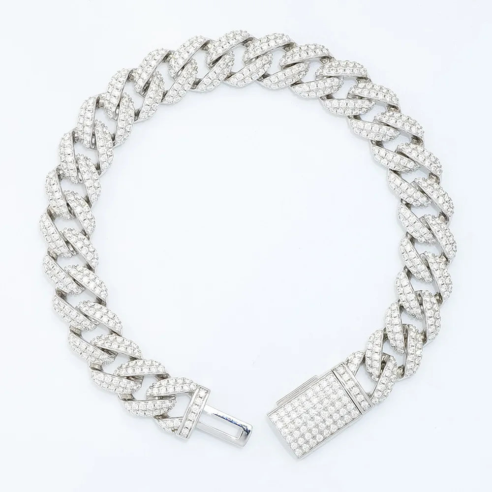 Luxury Hip Hop Moissanite Iced Cuban Chain Jewellery for Men and Women in Gold and Silver Bold Premium Urban Statement Design