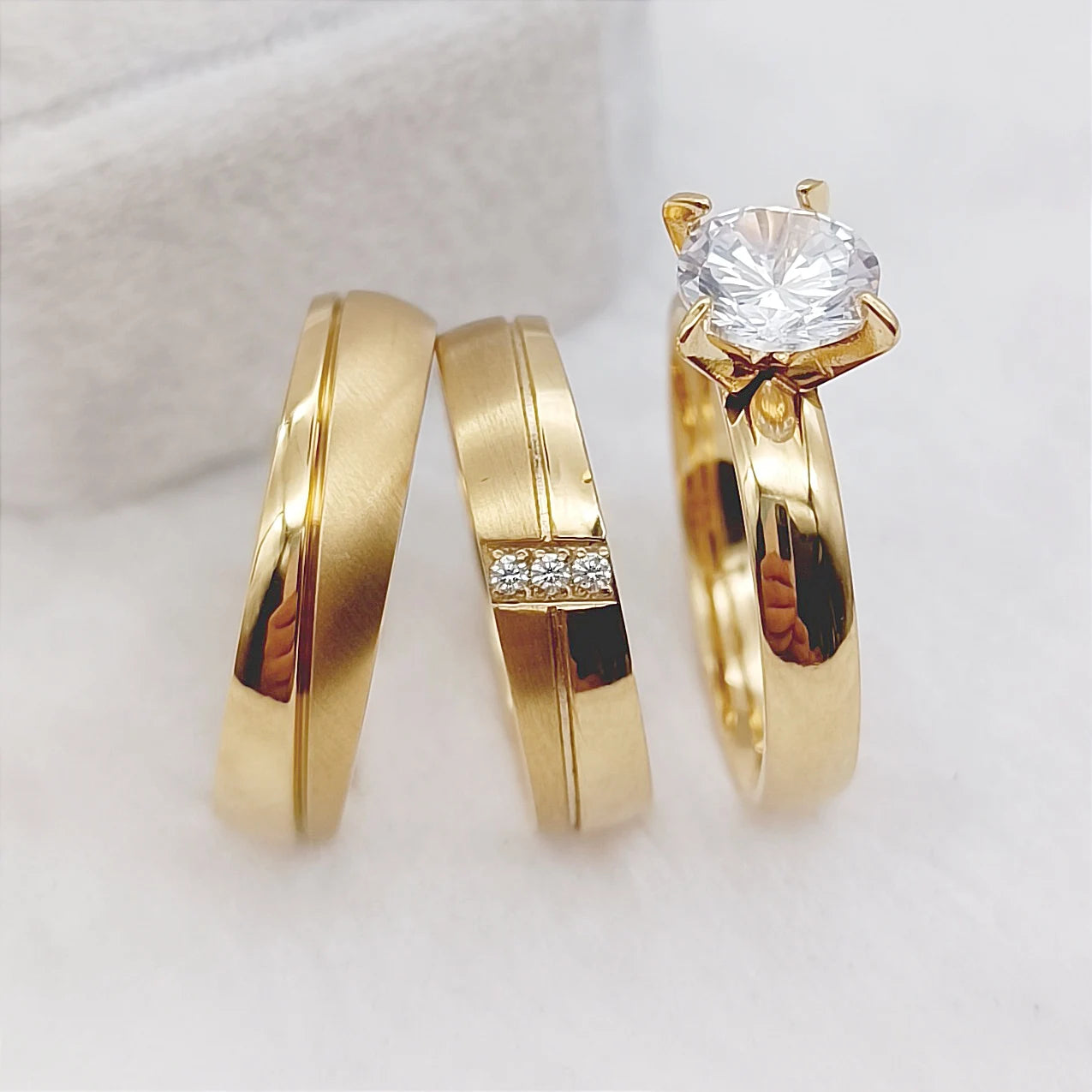 24K Gold Stainless Steel Wedding Bands 3pcs Classic Bridal Sets Love Lovers Number Wedding Rings 18K Discount Fashionable Styles