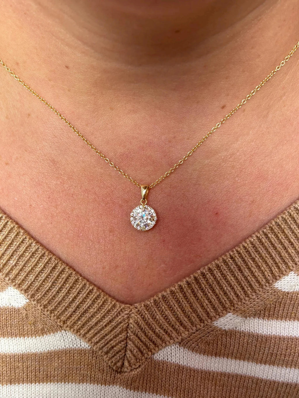 Gold Plated Christian Moissanite Halo Necklace 9MM Charm Diamond Party Jewelry for Women