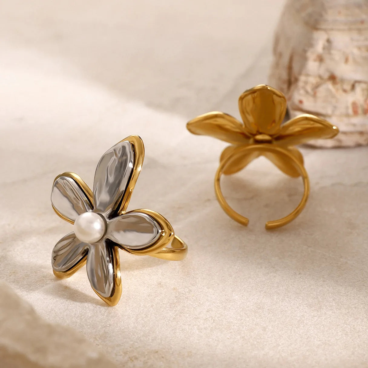 New Fashion Jewelry Stainless Steel Earring 18K Gold Plated Silver Flower Rings Chunky Pearl Flowers Stud Earrings