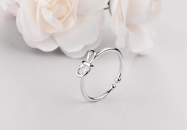 Korean Sweet Style Lovely Women White Gold Plated Ring Bowknot Engagement Band Rings