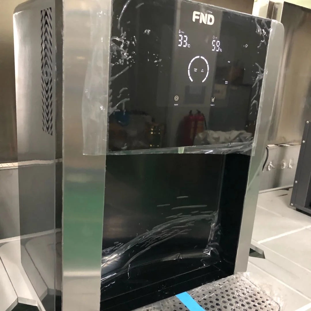 Hot Selling FND Atmospheric Water Generator 10L/day Extract Drinking Water From the air