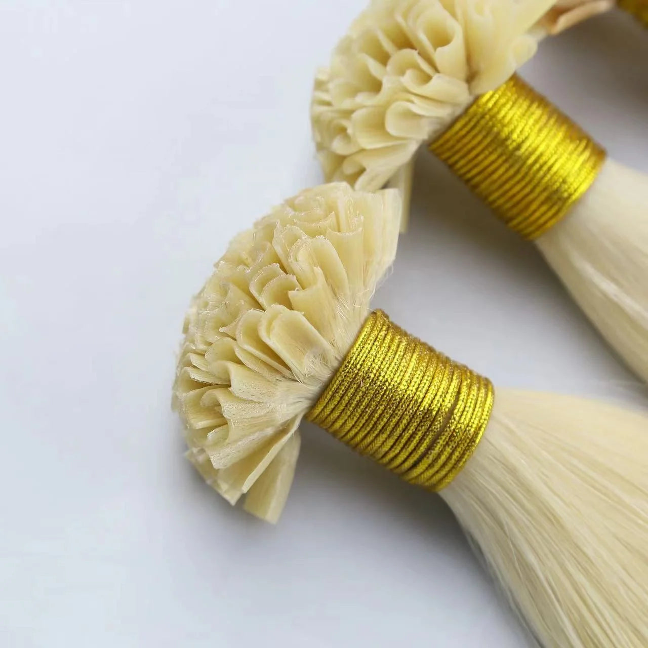Factory Supply U Tip Hair Extensions 100% Natural Virgin Raw Hairs Customized Color U Tip Human Hair Extensions