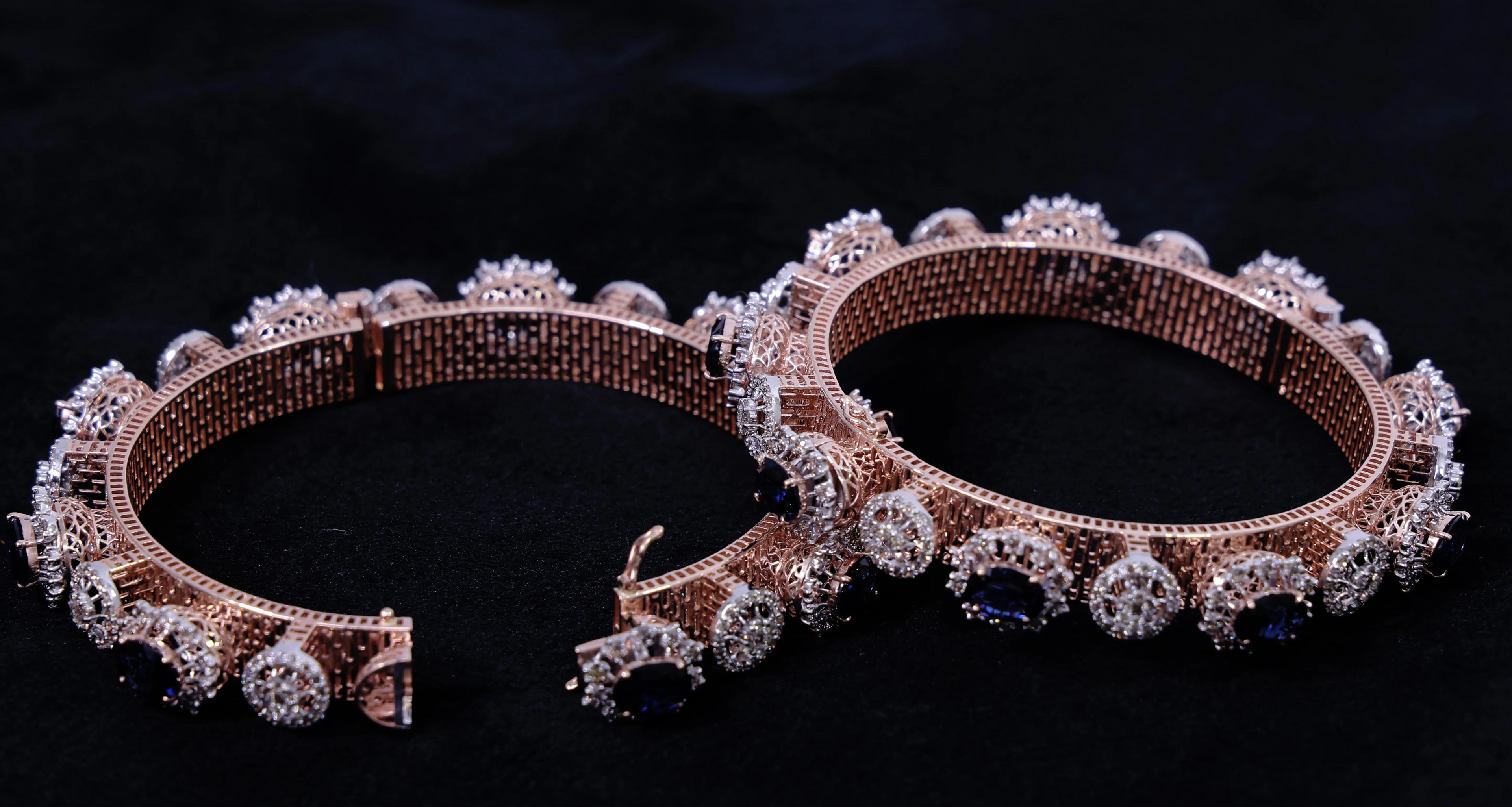 Natural Diamond Pacheli Bangle 9K Rose Gold SI Clarity GH Color Oval Cut 10.74 CT Rhodium Plated IGI Certified Women's Diamond