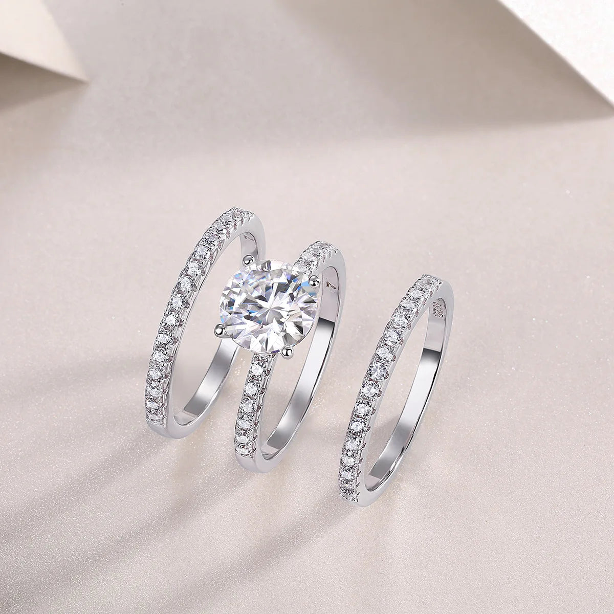 Fine Jewelry S925 Sterling Silver White Gold Plated 3 Pcs Stackly Rings Set Claw Setting Round Cut 2CT VVS GRA Moissanite Rings