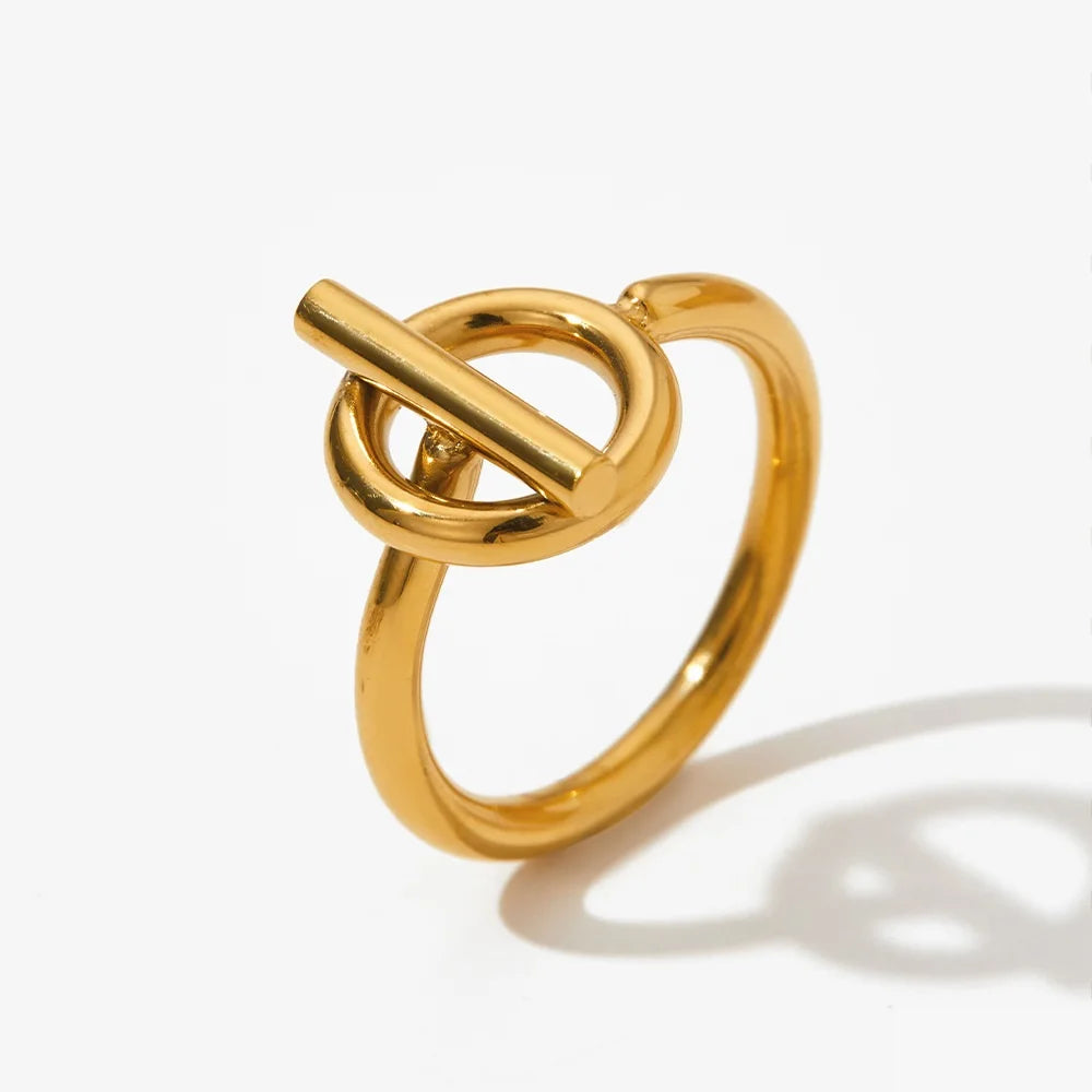 Simple and Fashionable New Product High-End T-Shaped OT Finger Rings 18 K Gold Plated Stainless Steel Rings for Woman Girls Gift