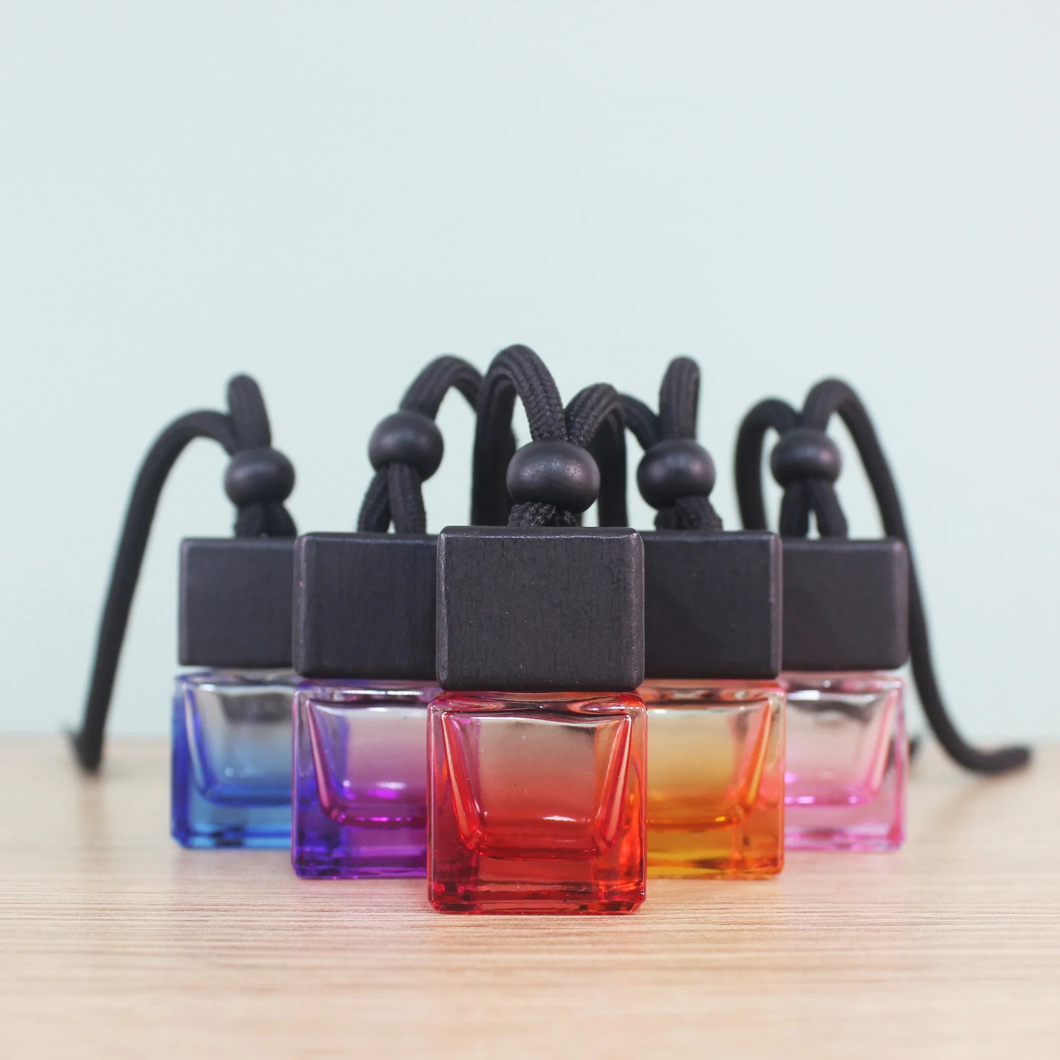 6ml New Arrival Car Hanging Glass Emtpy Bottle With Square Black Wooden Cap Car Air Freshener Diffuser Perfume Bottle
