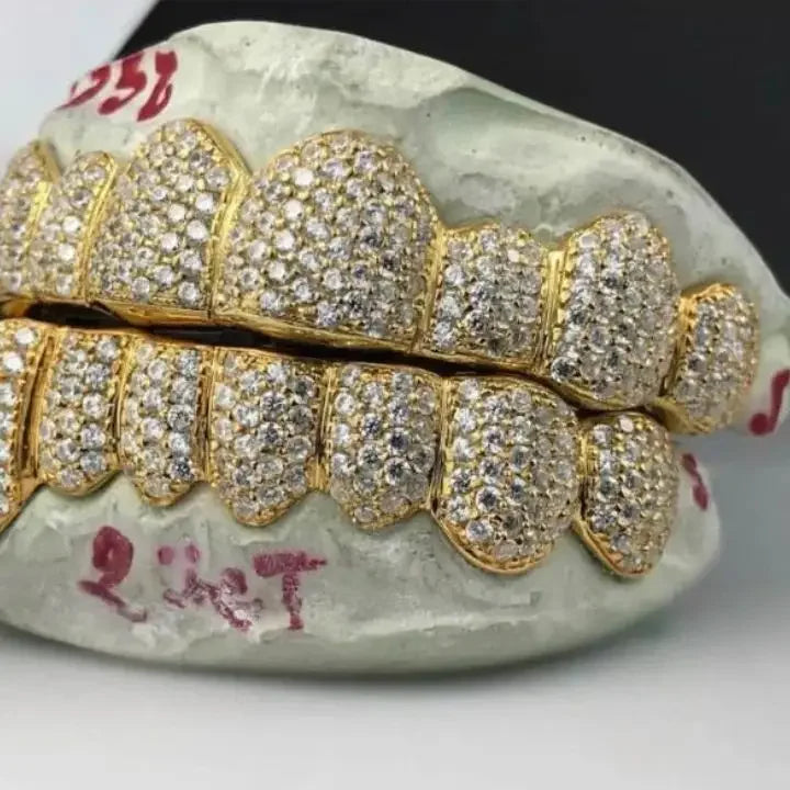 Luxury VVS Moissanite Grillz Hip Hop 925 Sterling Silver IGI Certified Customized Size Christian Unisex