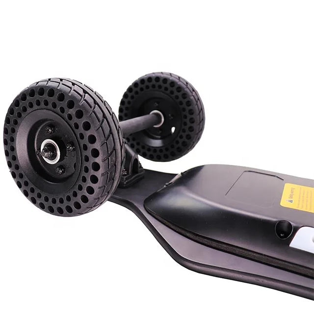 Dual Belt Motors 2000W 36V 7.5A Electric Skateboard LED Barfor Street Crusing or off Road Riding Electric Skateboard All Terrain