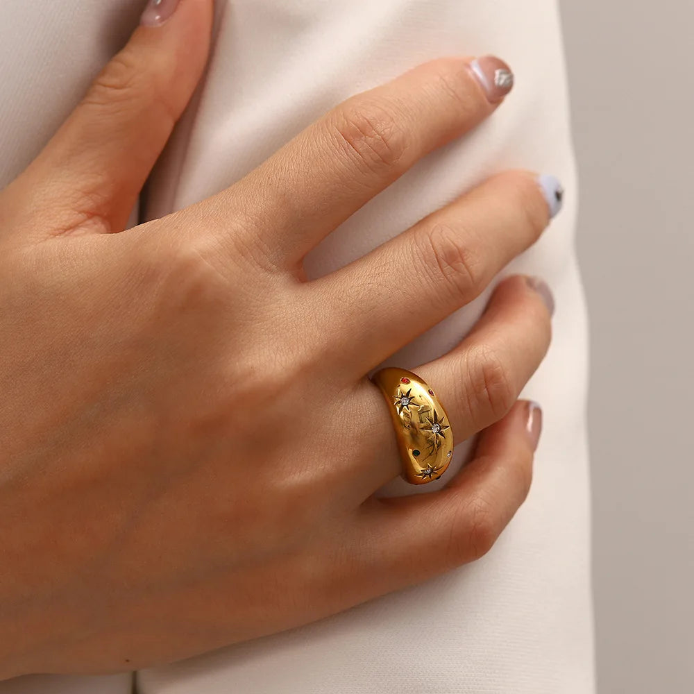 Fashion Waterproof 18K Gold Plated Stainless Steel Jewelry White Cubic Zirconia Star Chunky Rings for Women
