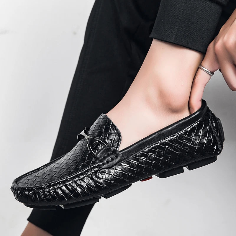 Men's Loafers Driving Shoes Gommino Penny Loafer Flats Woven Leather Moccasins Low-top Slip on Light Weight Spring Metal Casual