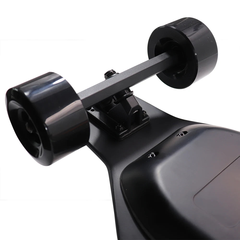 Popular Electric Skateboard Longboard Powerful with Longer Distance Endurance with 7500mAh Battery Hub Motor Road Ready