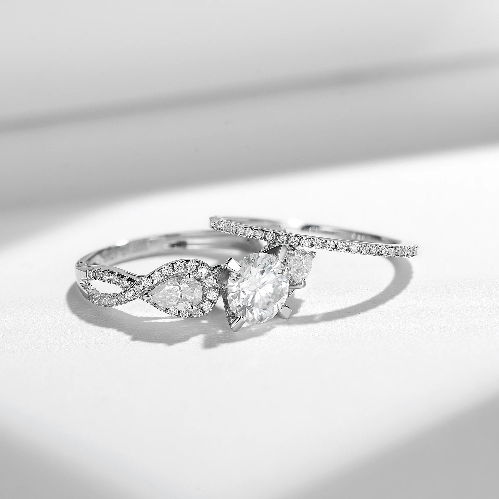 Ruizuan Fashion Jewelry Wedding Ring Set Romantic 1CT 6.5mm Moissanite Silver Wholesale Fashion Jewelry Rings