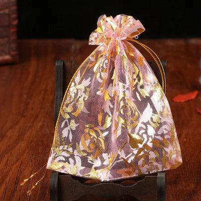 100pcs/lot 7x9 9x12 11x16 13x18cm Printing Roses Love Christmas Organza Bags Drawstring Gift Bag Charm Jewelry Packaging Bags