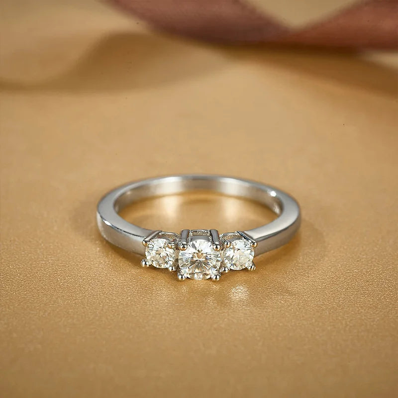 Luxury 925 Sterling Silver Wedding Rings Women VVS D Moissanite Engagement Ring Three Stones Ring Jewelry